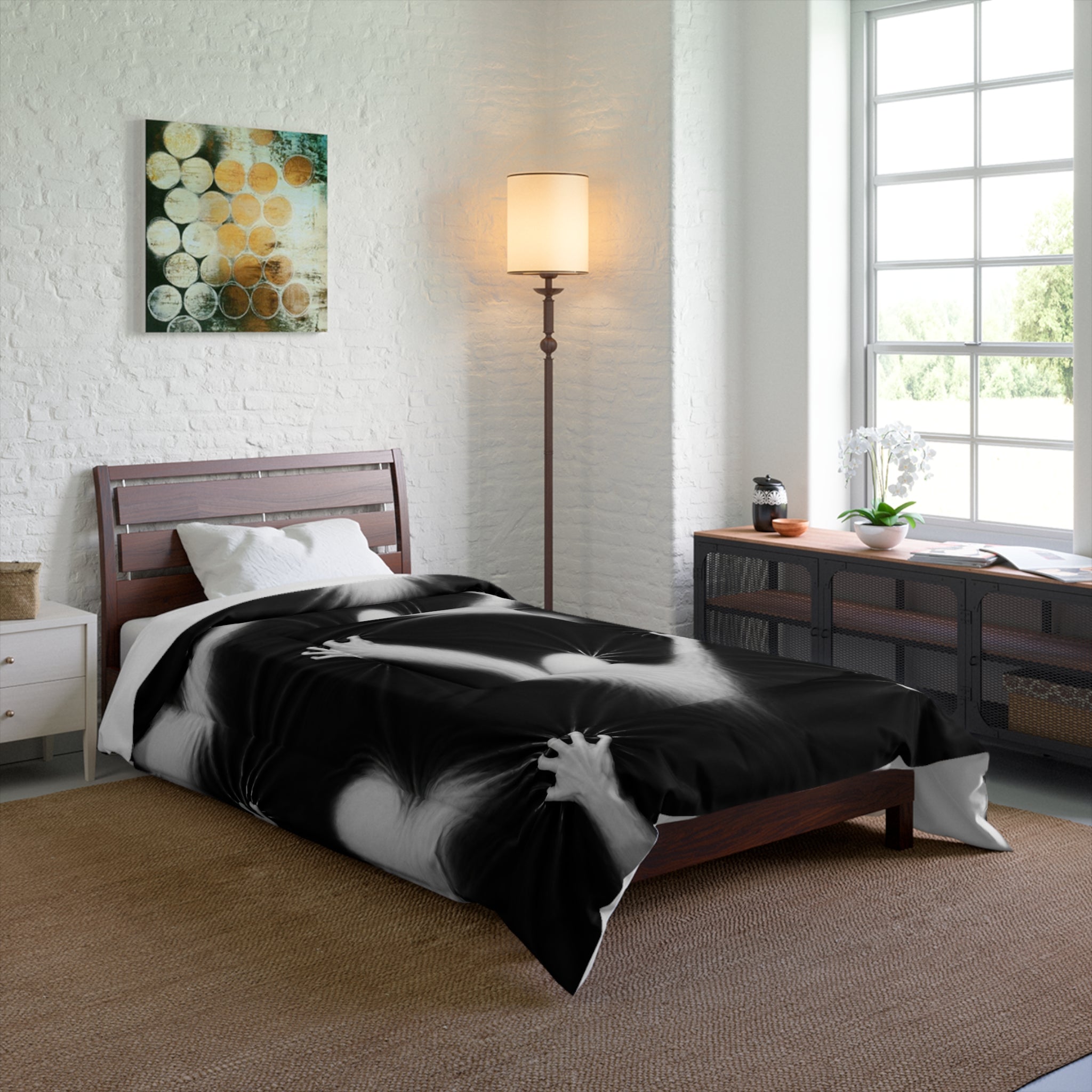 Ghostly Hands Comforter – Spooky Black Haunted Bedding for Halloween