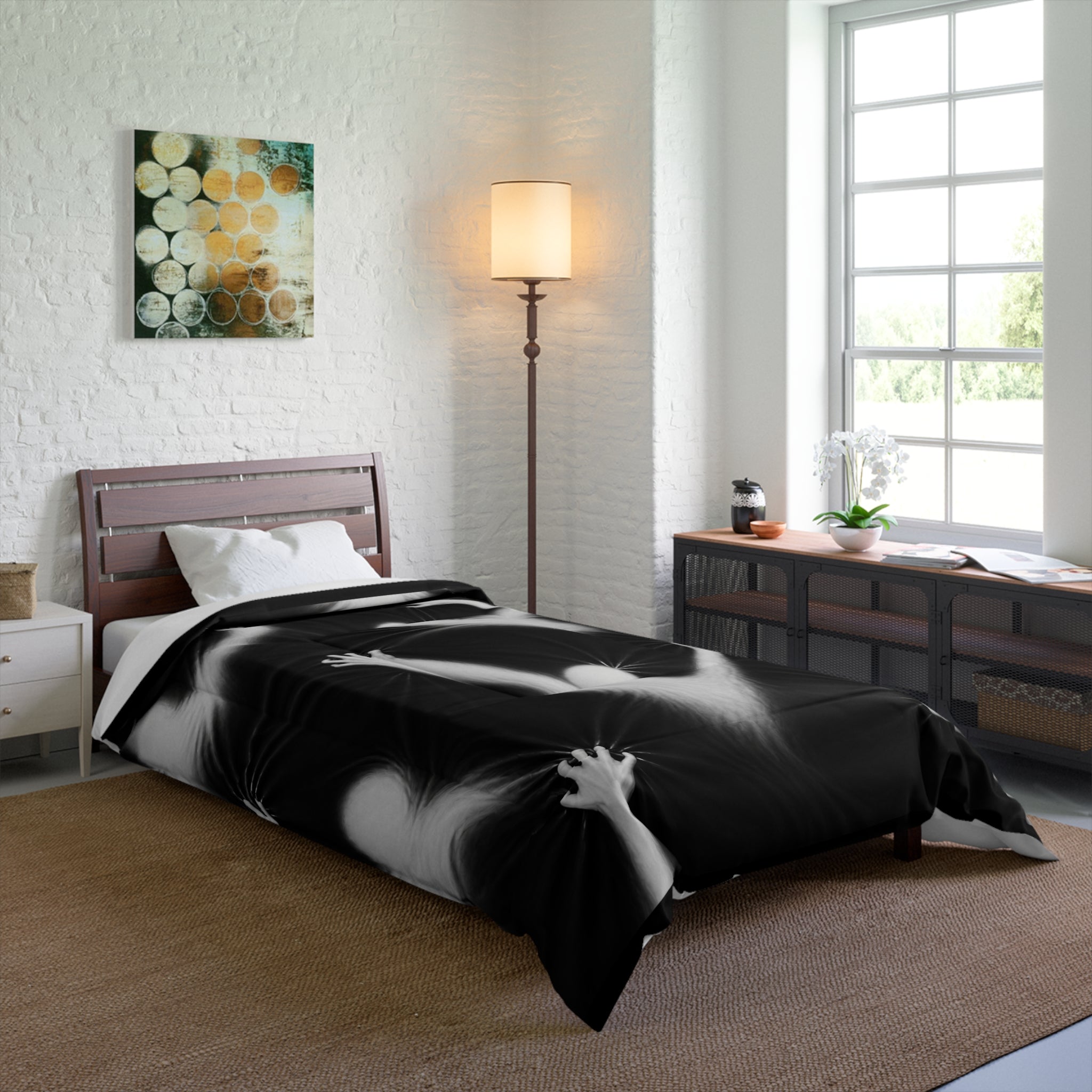 Ghostly Hands Comforter – Spooky Black Haunted Bedding for Halloween