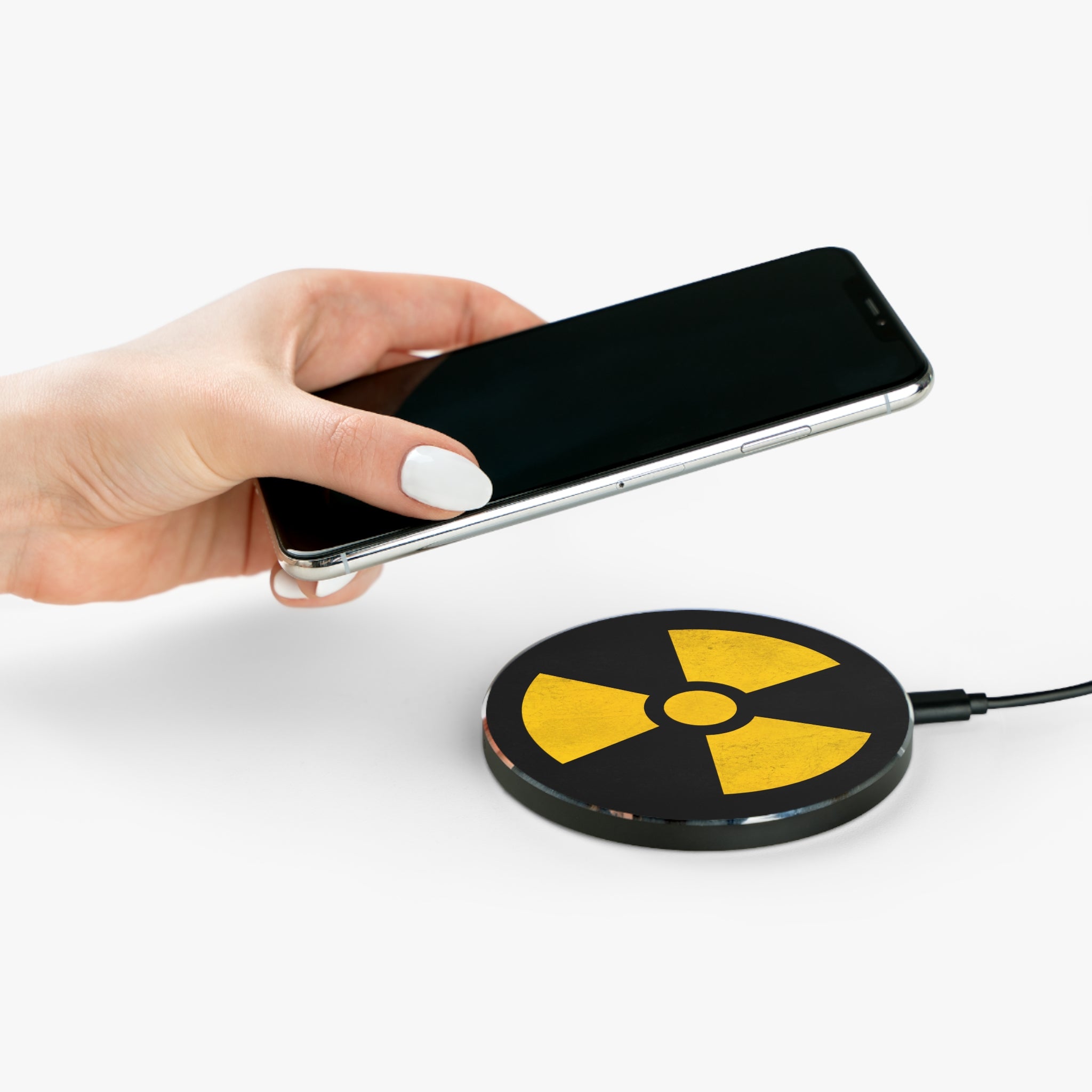 Radiation Burn Wireless Charger – Nuclear Hazard Qi Charging Pad